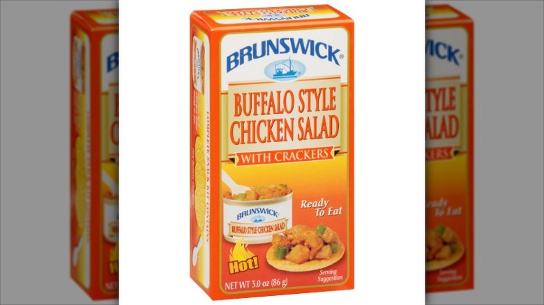 Brunswick buffalo chicken salad with crackers