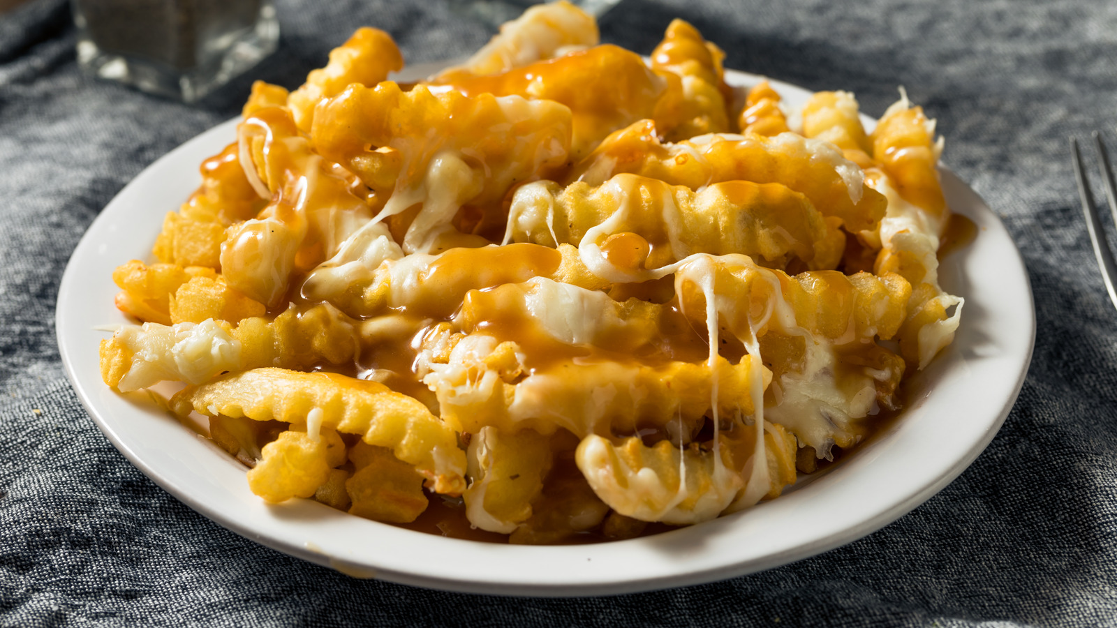 New Jersey Disco Fries Vs Poutine: What's The Difference?