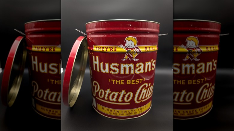 an old-fashioned Husman's potato chip tin
