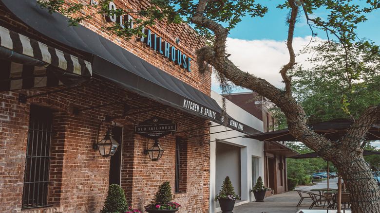 The exterior of The Old Jailhouse in Sanford, Florida