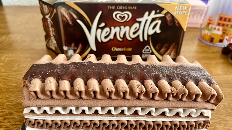 Viennetta Ice Cream Cake and packaging