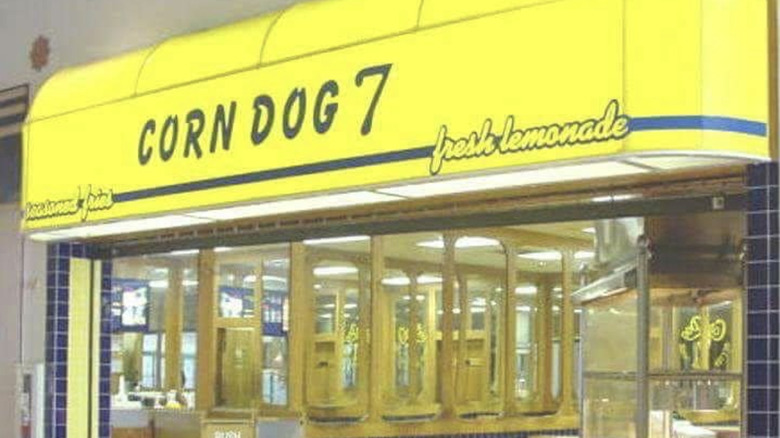 Corn Dog 7 mall store entrance