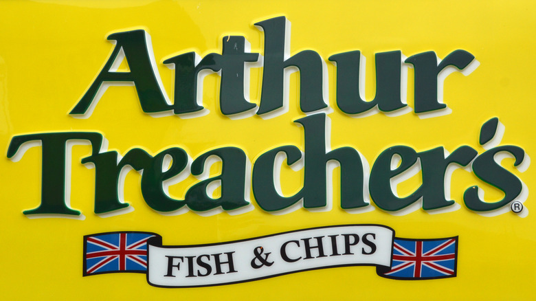 Arthur Treacher's sign