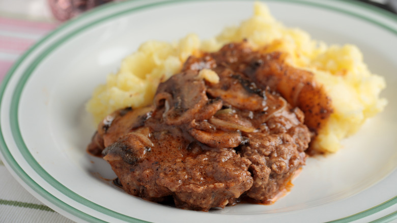 Salisbury steak with mashed potatoes