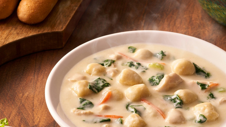 Olive Garden's Chicken and Gnocchi soup