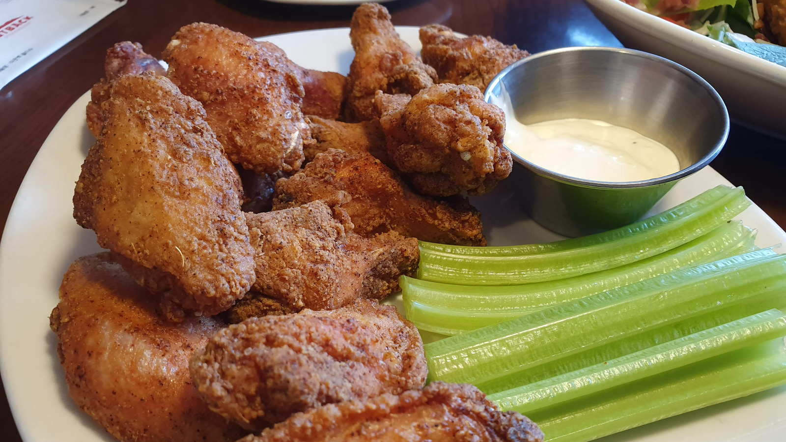 This Is Why Outback Steakhouse Ranch Dressing Is 10x Better Than Store-Bought, According To Reddit