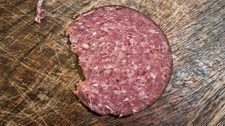 A slice of Lebanon Bologna