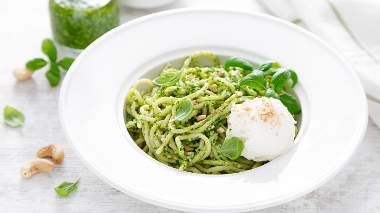 Bowl of pesto spaghetti