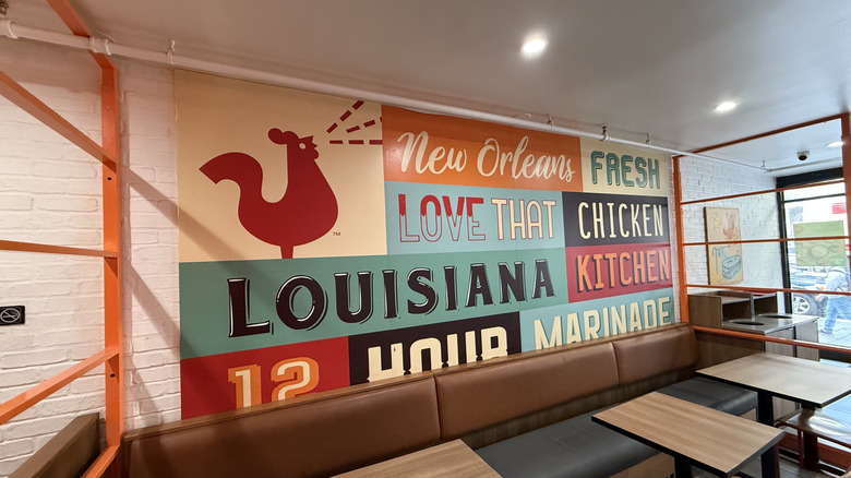 interior of a more modern Popeyes