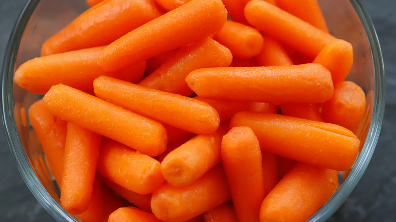 A bowl of baby carrots