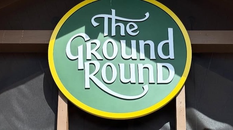 The Ground Round outdoor signage