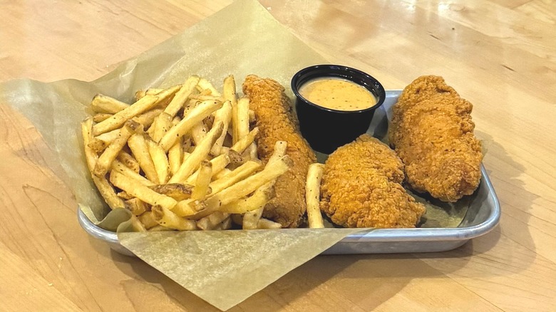 Spicy Chicken Dippers with fries