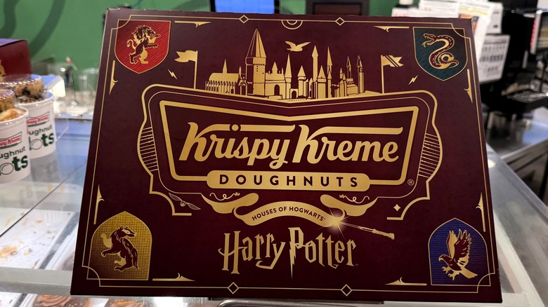 Speciality dozen box for the Harry Potter: Houses of Hogwarts x Krispy Kreme Collection