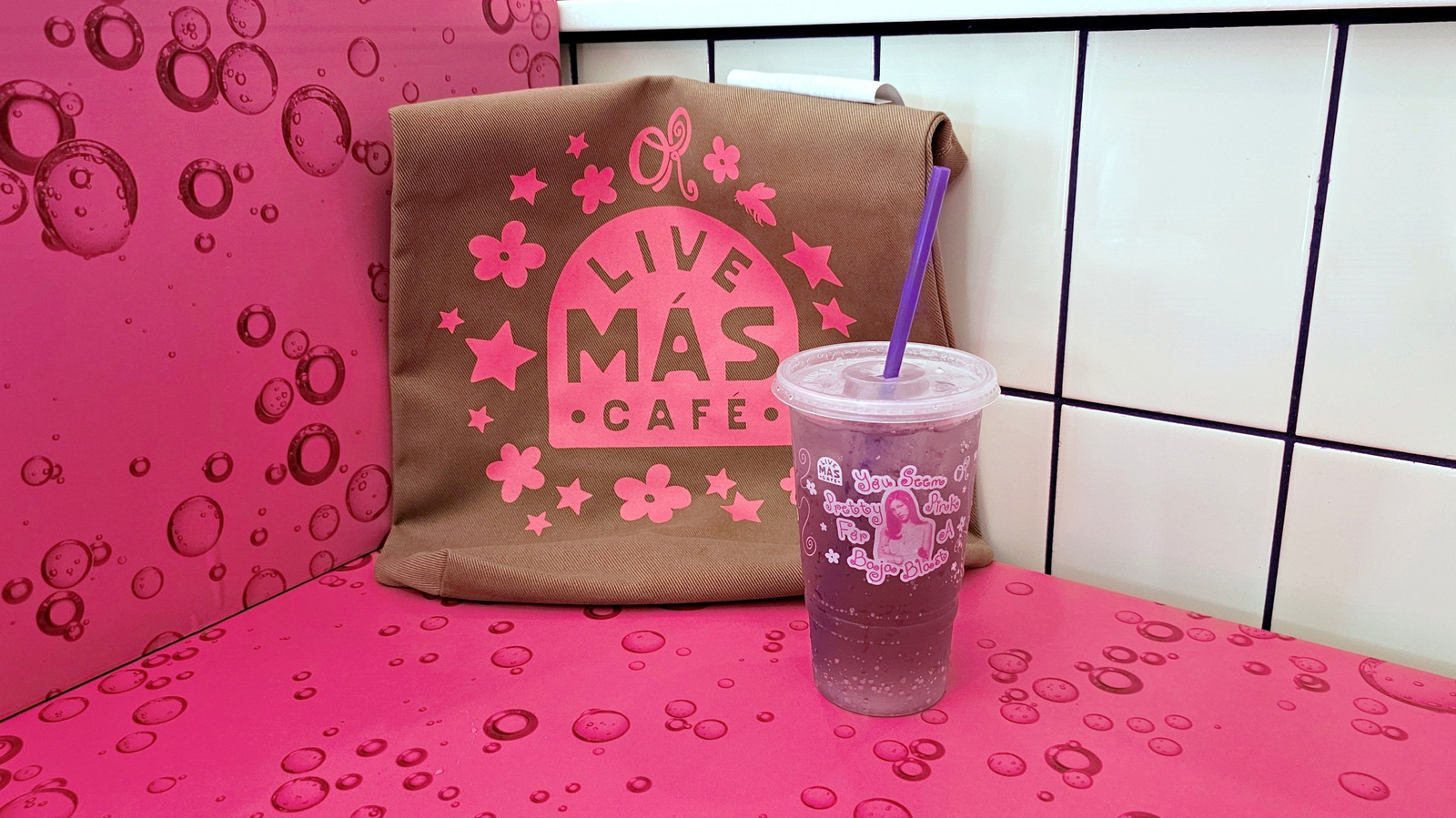 Review: I'm Obsessed With Taco Bell's New You Seem Pretty Pink For A Baja Blast ...