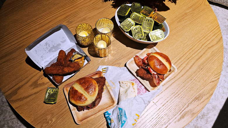 The four new Chicken items with Gold Sauce