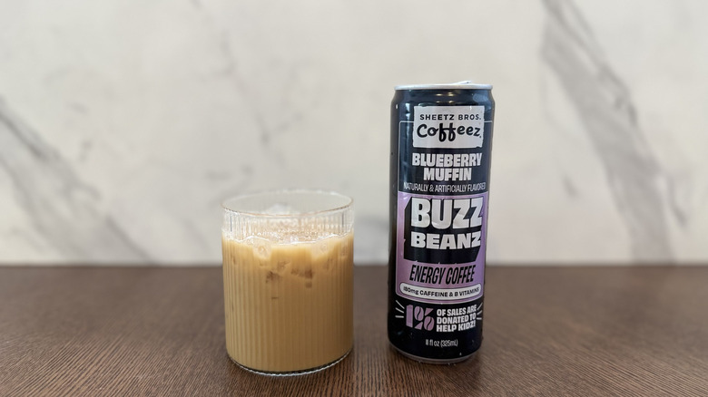 Sheetz Buzz Beanz Blueberry Muffin in a glass with the can