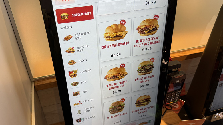 Smashburger kiosk ordering screen