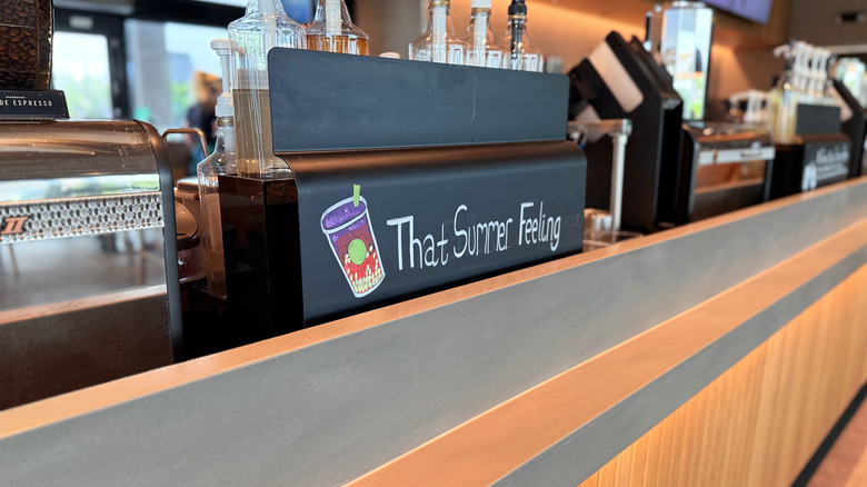 Sumer sign in Starbucks cafe