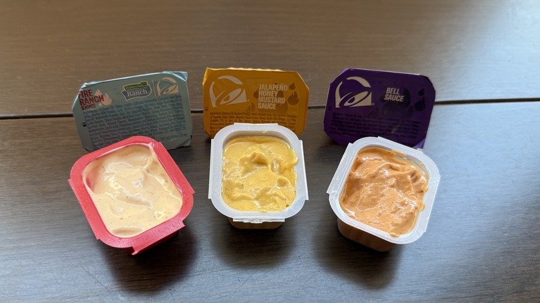 Taco Bell's Crispy Chicken Nuggets' dipping sauces