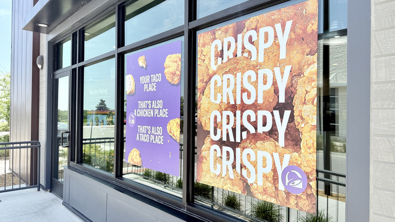 Exterior of Taco Bell