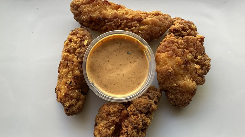 Frank's RedHot Crispy Chicken Strips with Spicy Ranch
