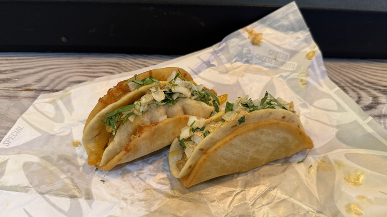 Taco Bell's Fajita Street Chalupas — Cantina Chicken