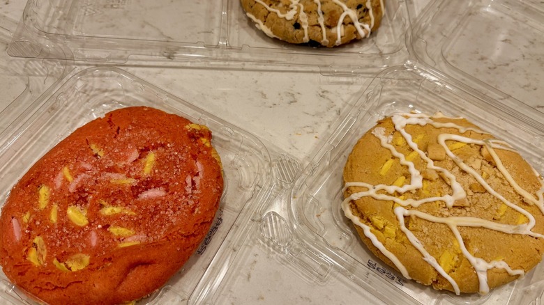 King Krumb strawberry lemonade and lemon meringue cookies