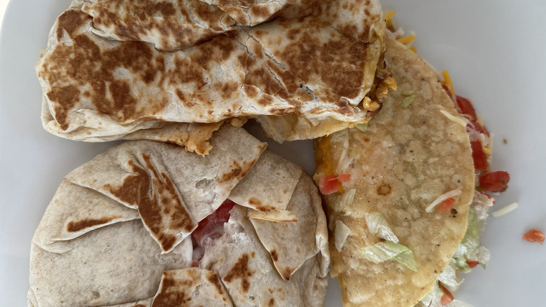 Taco Bell Fan Style Menu items unwrapped
