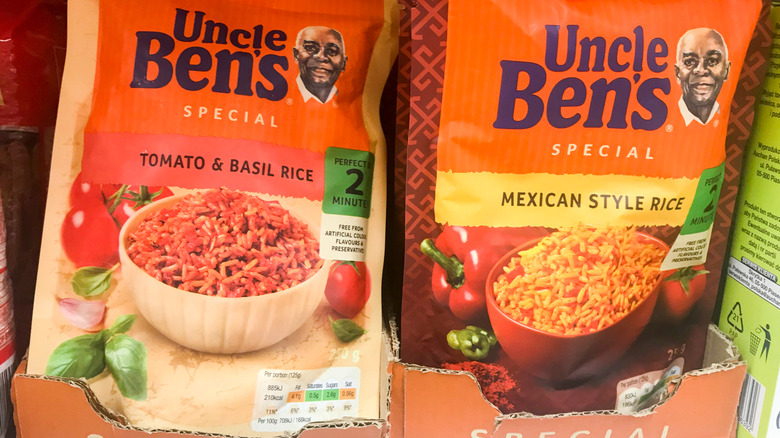 Varieties of Uncle Ben's special rice on store shelf