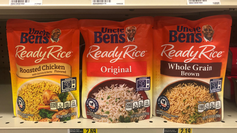Varieties of Uncle Ben's Ready Rice on store shelf