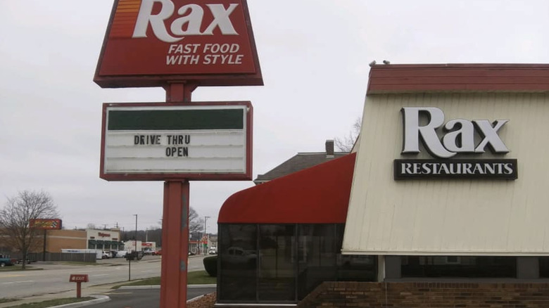Rax Roast Beef restaurant exterior