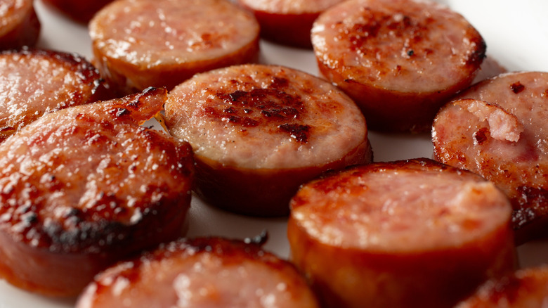Cooked kielbasa slices