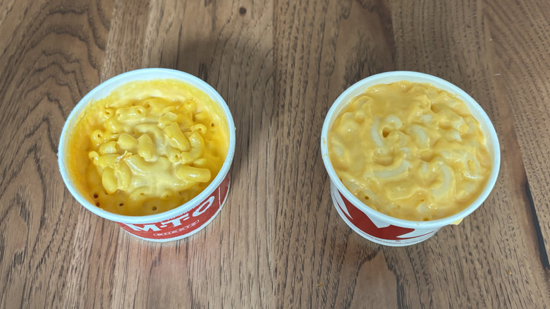 Cup of Sheetz mac and cheese on the left; Wawa mac and cheese on the right
