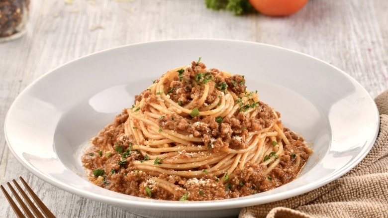 A plate of spaghetti bolognese.