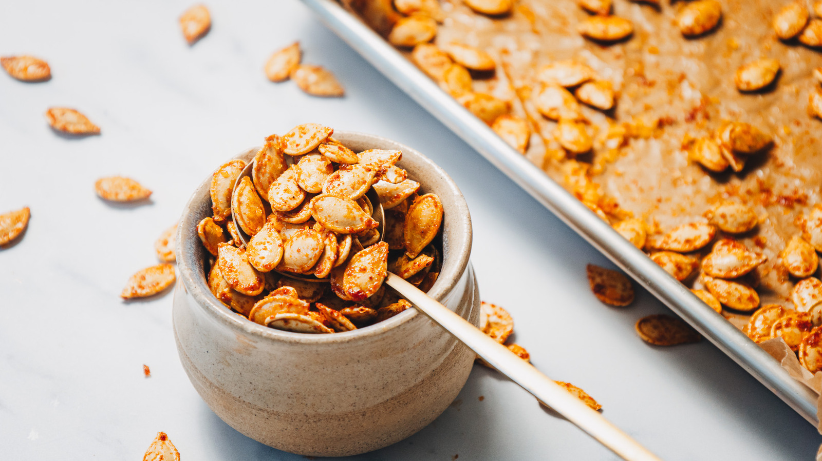 Sweet And Spicy Roasted Pumpkin Seeds Recipe - The Takeout