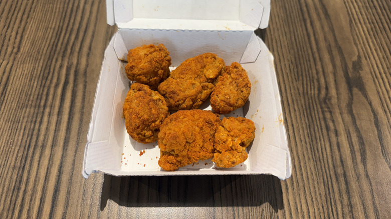 An open box of Diablo Dusted Crispy Chicken Nuggets