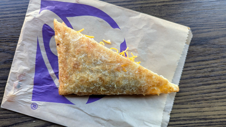 Taco Bell Crispalupa on wrapper.