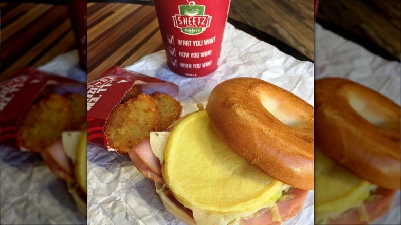 A Sheetz shmagel with hash browns