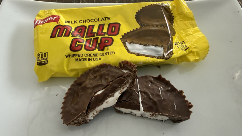 Mallo Cups on a white plate