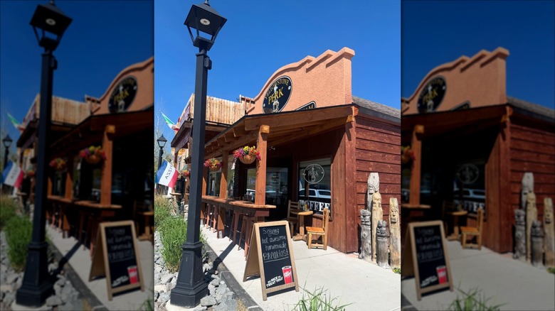 Yellowstone Perk exterior