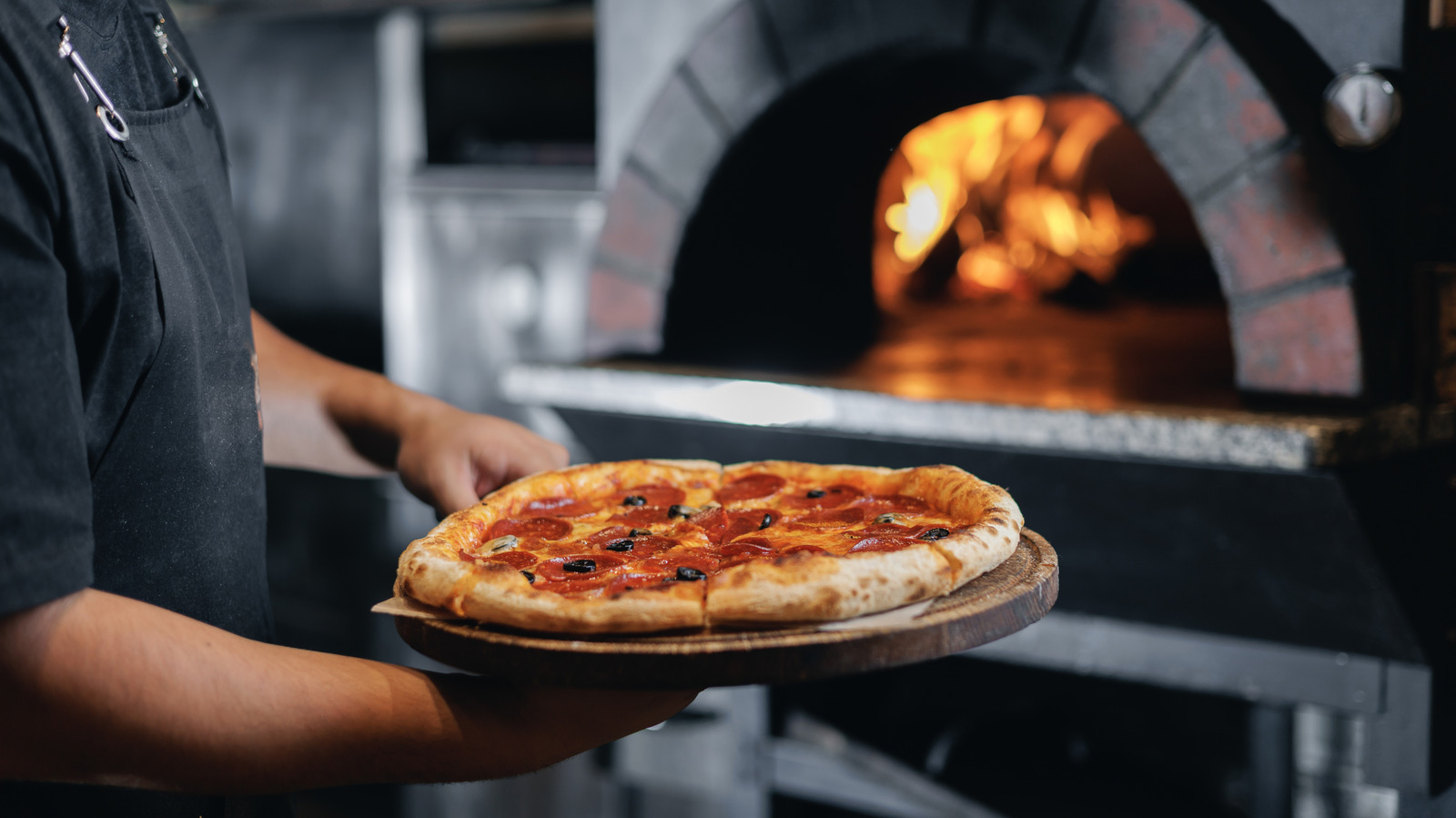 The 12 Best Restaurants Serving Wood-Fired Pizza In The US