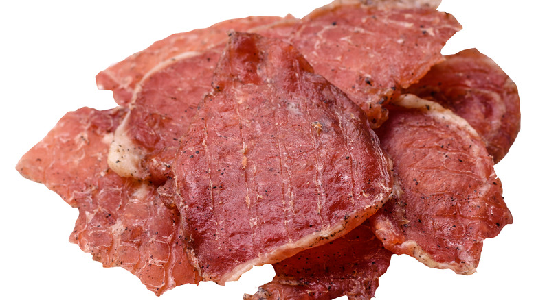 Sliced pork jerky
