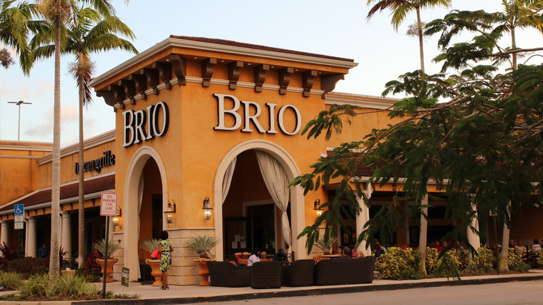 Brio Italian Grille restaurant exterior