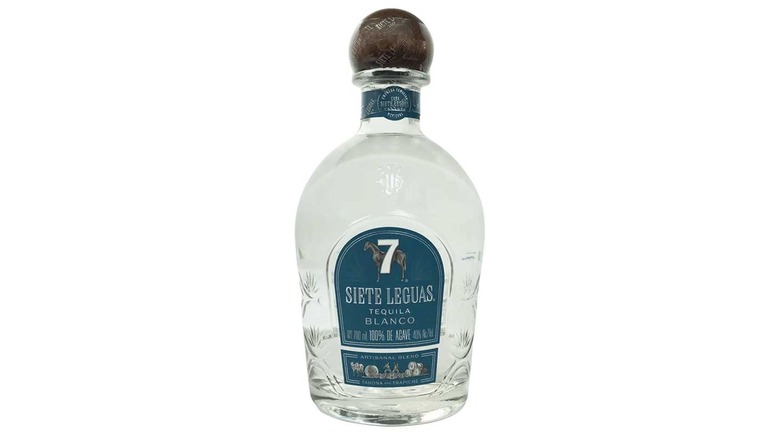 A bottle of Siete Leguas Blanco on a white background.
