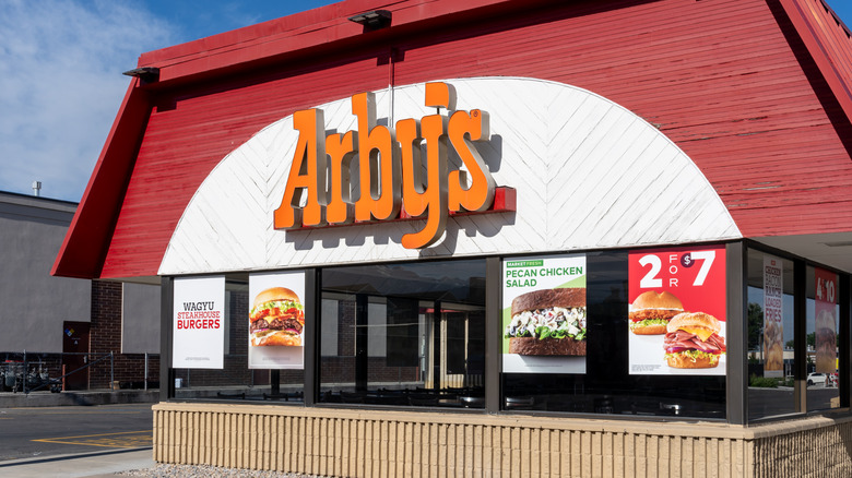 Front of an Arby's restaurant