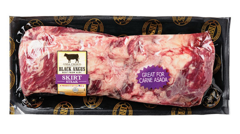USDA Choice Black Angus Skirt steak package raw