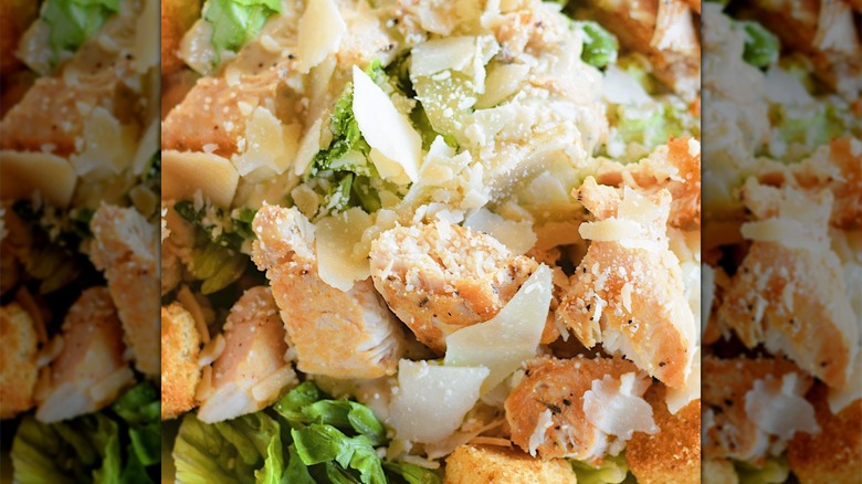 PDQ salad with chicken