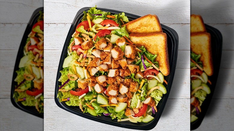 Zaxbys salad with chicken