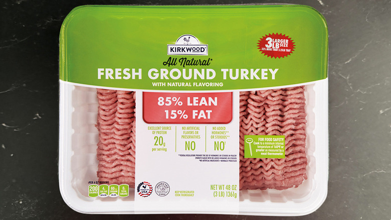 A package of Aldi's Kirkwood ground turkey 15% fat