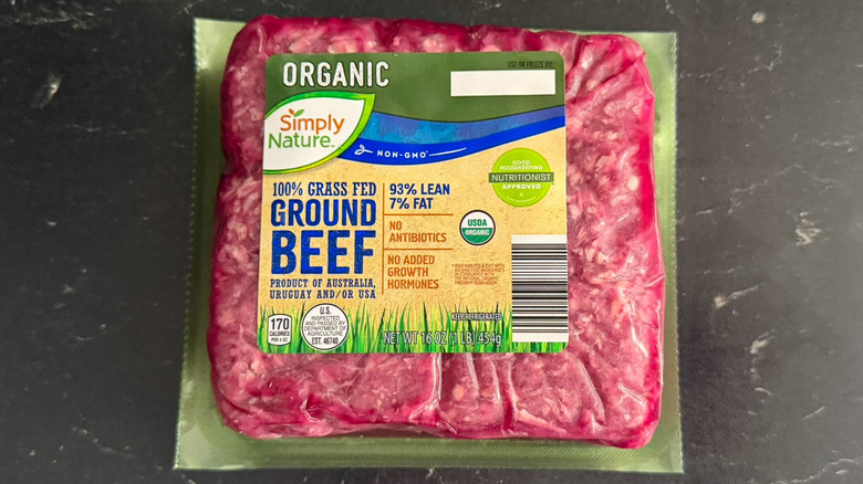 A package of Aldi's Simply Nature 100% grass fed ground beef 7% fat
